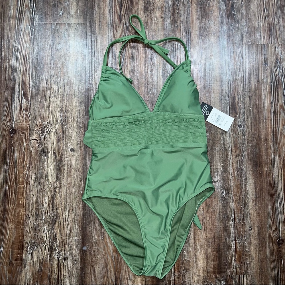 Women’s Swimwear